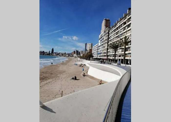 Lovely Family In Benidorm, Close To The Town Hall * Benidorm